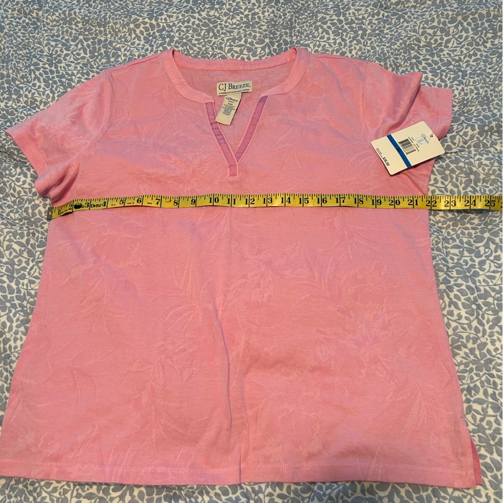 CJ Breeze Woman’s Shirt NWT XL